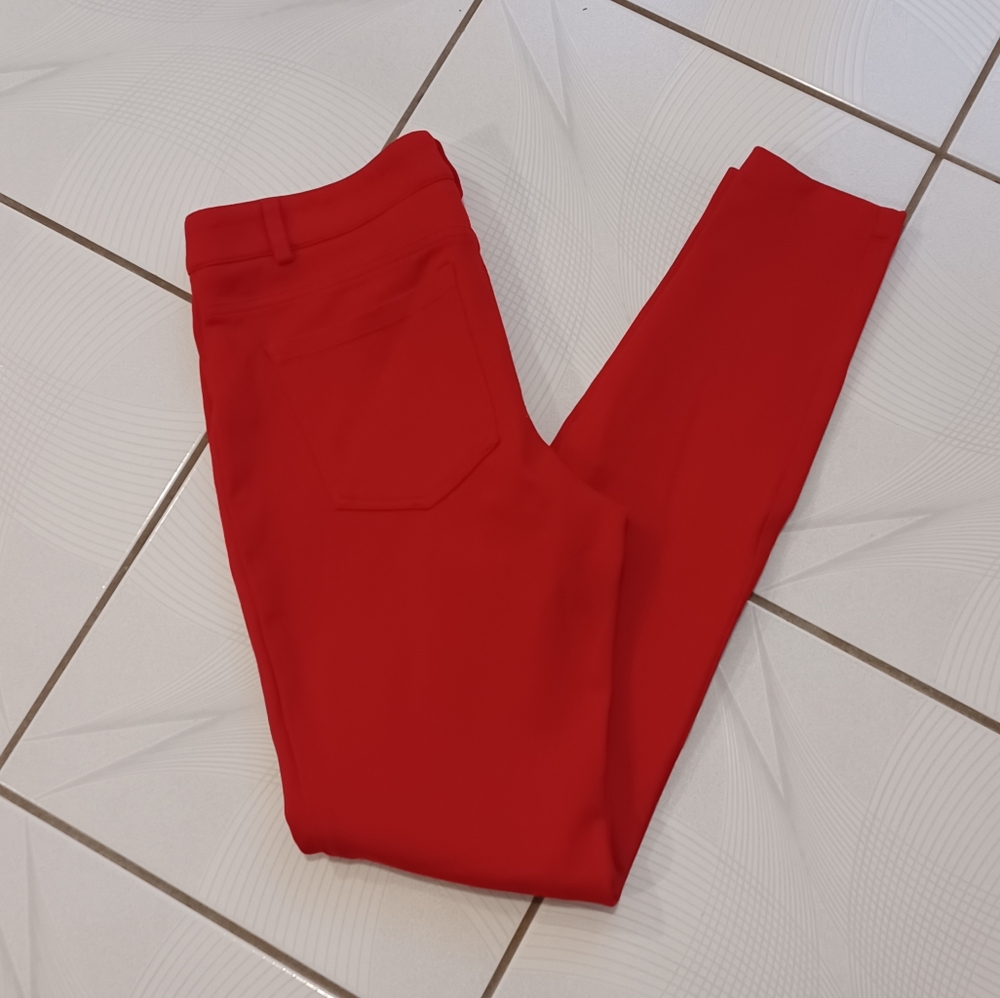 4/$80 Red Jeggings - Size 6 (Small)